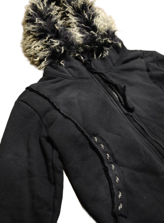 crow (Includes two fur collar colors as a free gift)