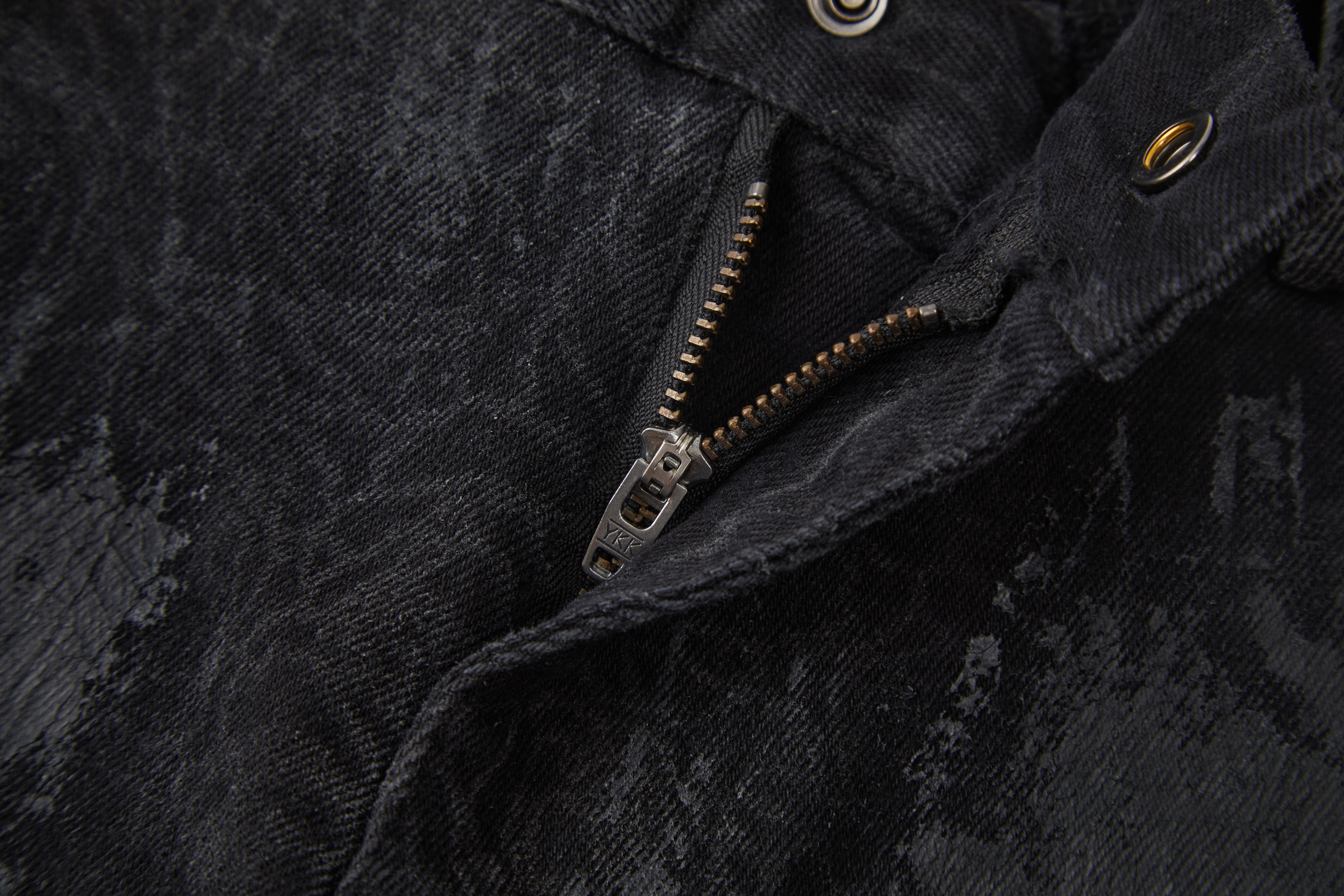 Talon Marks - Image 13
