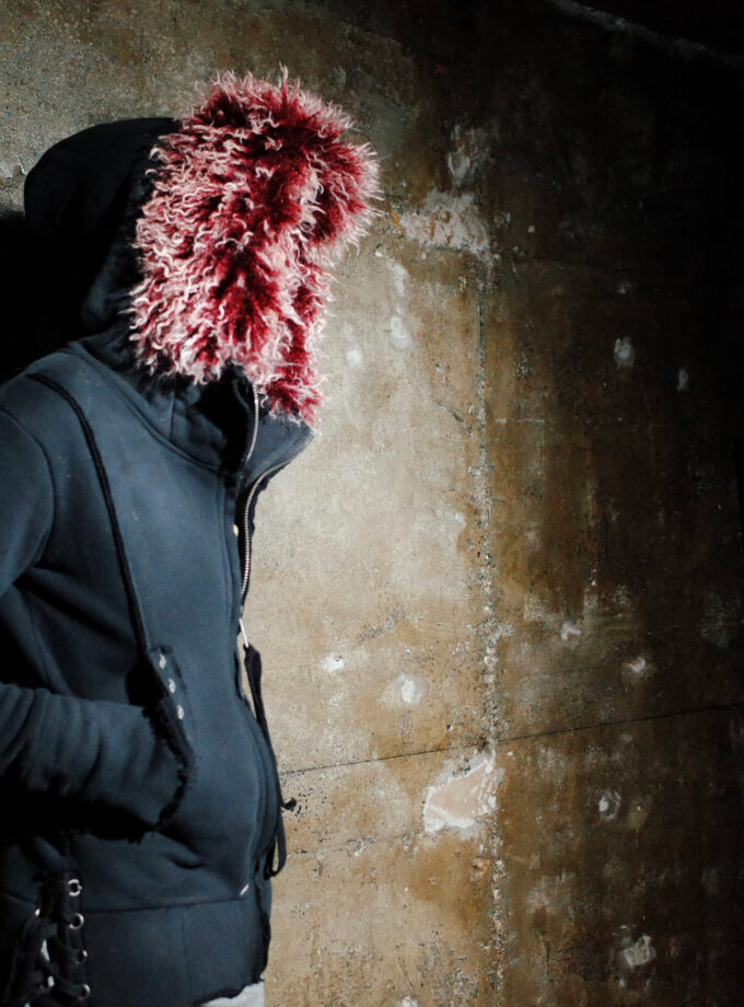 crow (Includes two fur collar colors as a free gift)