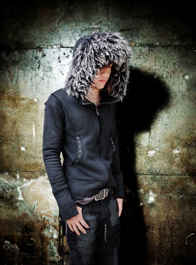 crow (Includes two fur collar colors as a free gift)