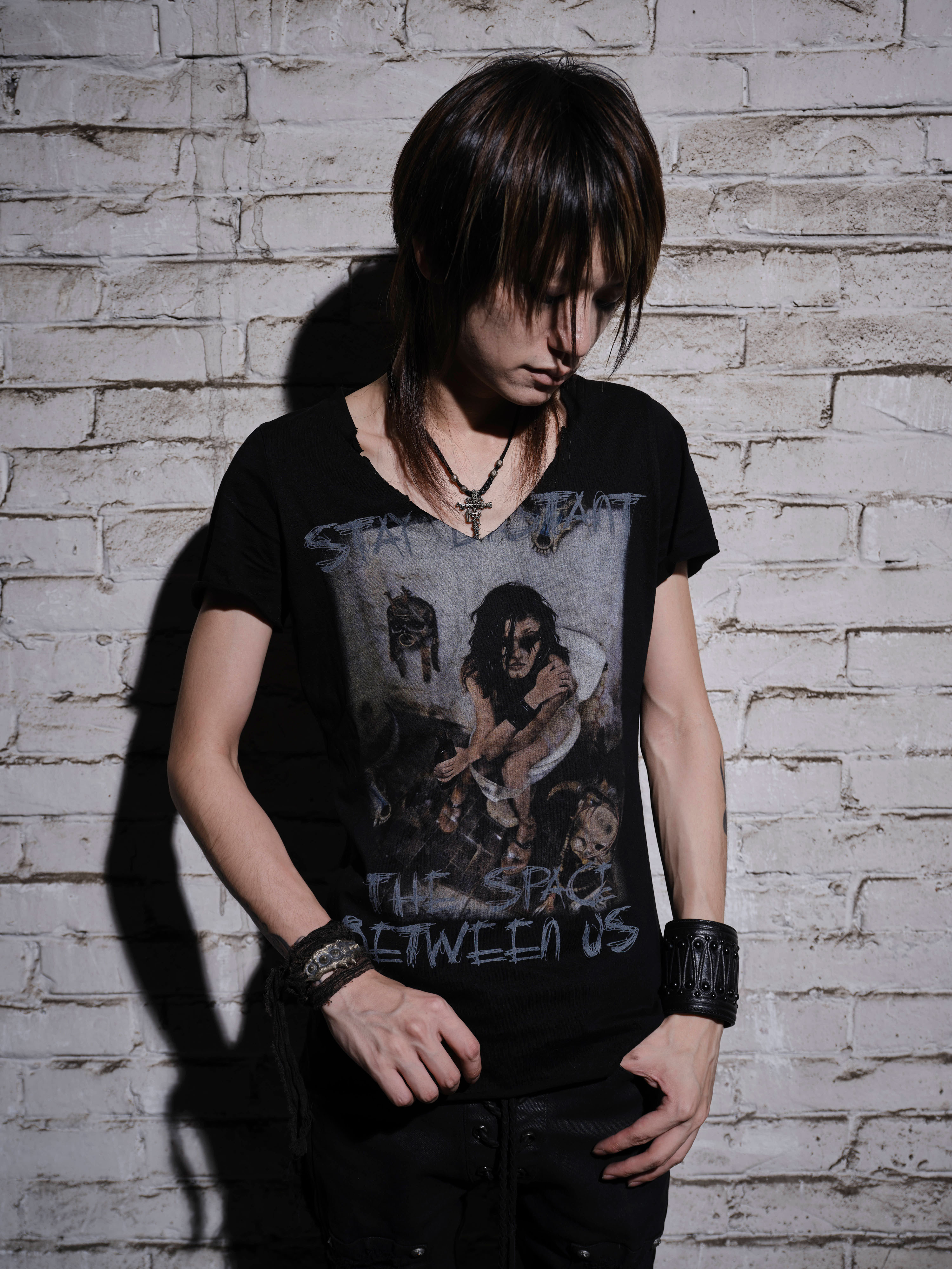 Lonely - Image 2